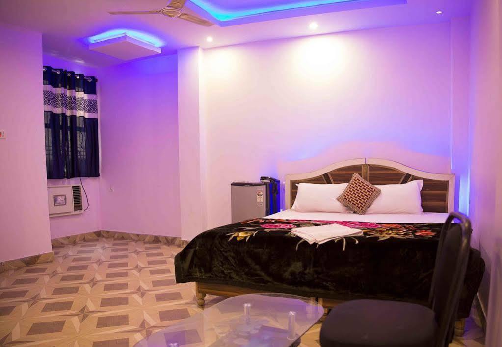 Oyo 14664 Assi River Guest House Varanasi Ngoại thất bức ảnh