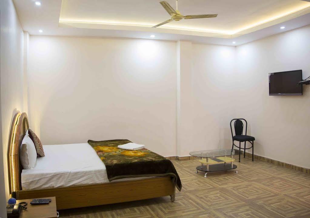 Oyo 14664 Assi River Guest House Varanasi Ngoại thất bức ảnh