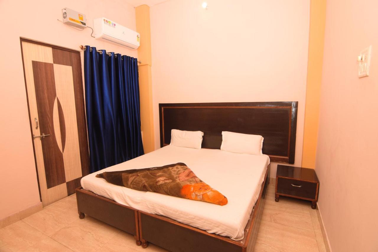 Oyo 14664 Assi River Guest House Varanasi Ngoại thất bức ảnh